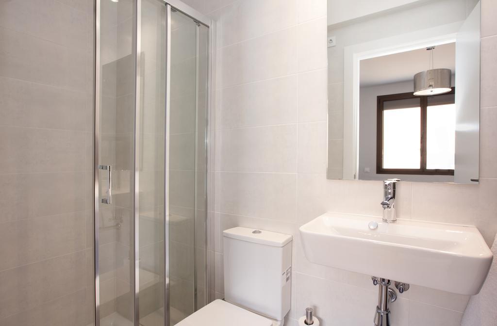 Ferienwohnung APBCN Eixample Center Barcelona Zimmer foto