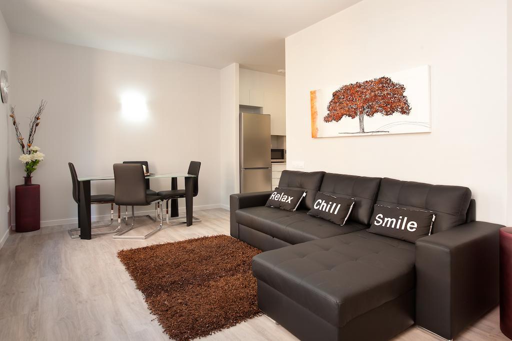 Ferienwohnung APBCN Eixample Center Barcelona Zimmer foto